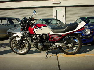CBX�|400F
